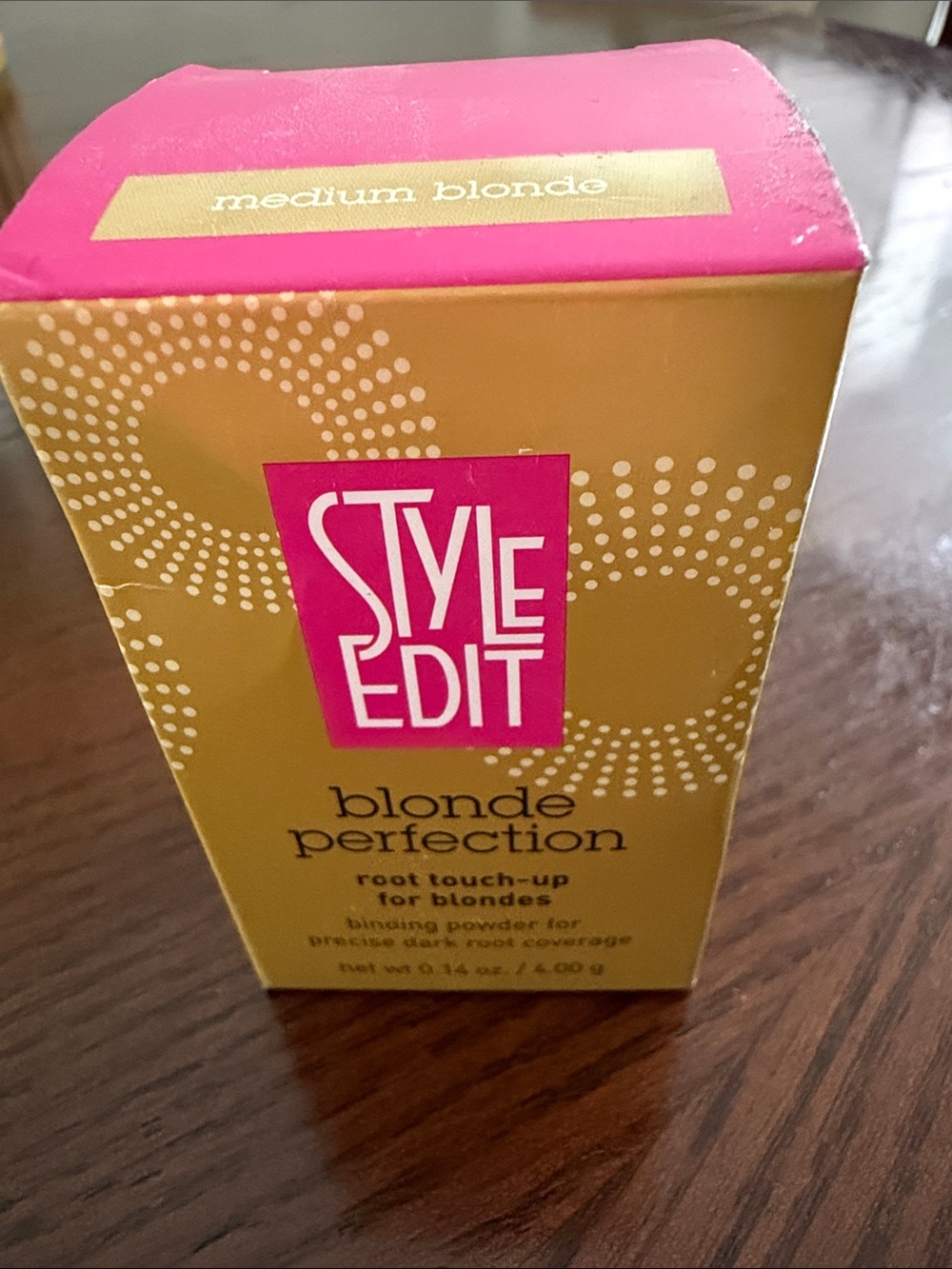Blonde Perfection Root Touch-Up Powder — Medium Blonde